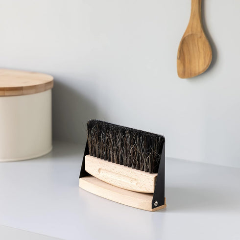Navaris Small Dustpan and Brush Set, Wooden Mini Dust Pan Brush for Sweeping Tabletop, Black