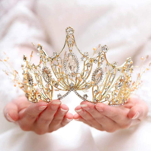 Unicra Wedding Crowns and Tiaras, Silver Flower Rhinestones Costume Queen Crown for Women and Girls