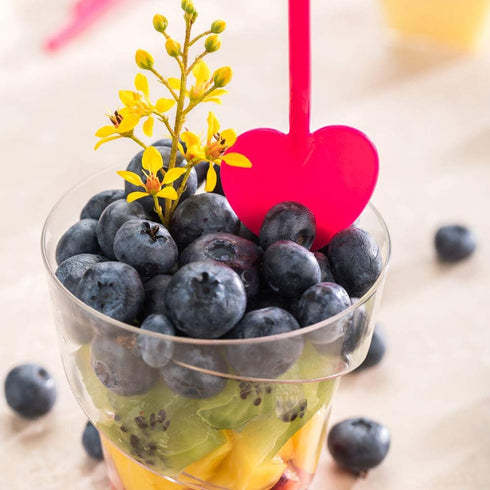 Restaurantware 100 Disposable Mini Heart Spoons, 3.5 Inch x 1.3 Inch, Magenta Plastic for Desserts