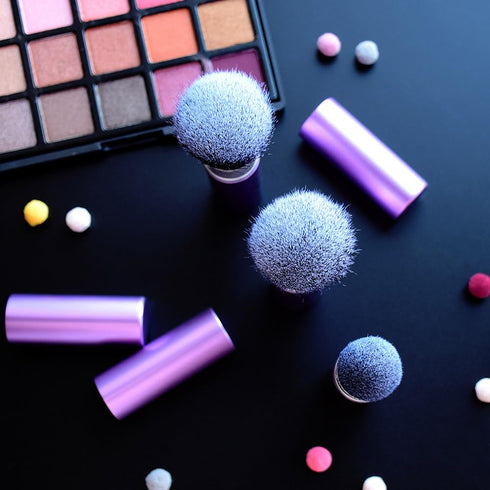 Vela.Yue Retractable Face Kabuki Brush, Round Powder Makeup Brush