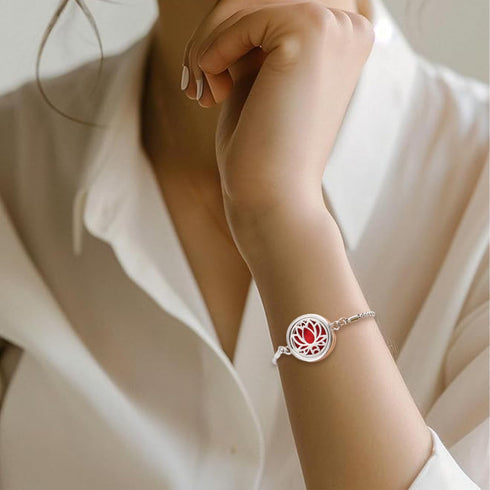 YWLI 10 Essential Oil Diffuser Bracelet Aromatherapy Locket Adjustable Stainless Steel Lotus Bracelet with Pcs Refill