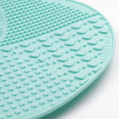 Makeup Brush Cleaner Mat, Silicone Brush Cleaning Pad with Suction Cup for Makeup Brush Cleaning