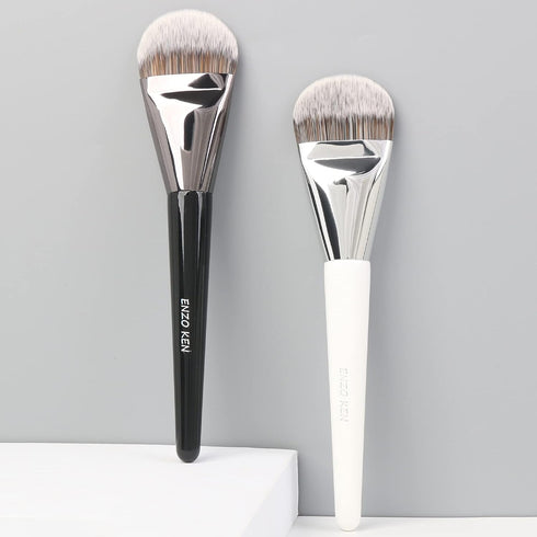 Flat Foundation Brush for Liquid Makeup, Makeup Brushes for Liquid Foundation, 820 Black