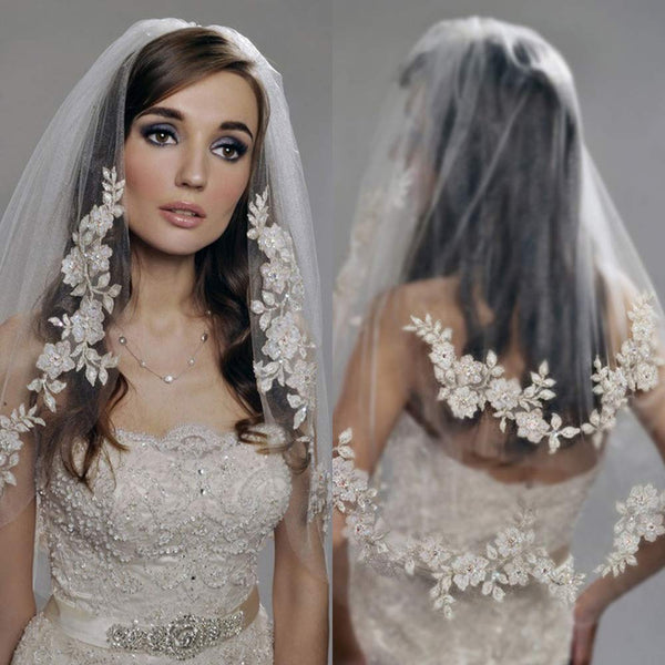 Kercisbeauty Wedding Bridal Lace Veil with Hair Comb, Double Layer Appliques Edge, Ivory