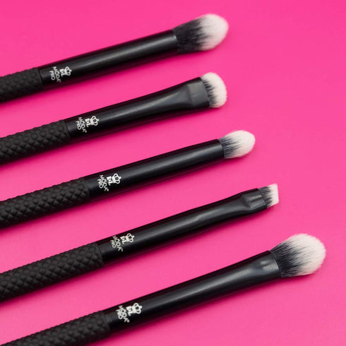 MODA Pro Deluxe Eye Makeup Brush Kit, 5pc Includes Shader, Crease, Detail, Smudger, Liner Brushes (Black)