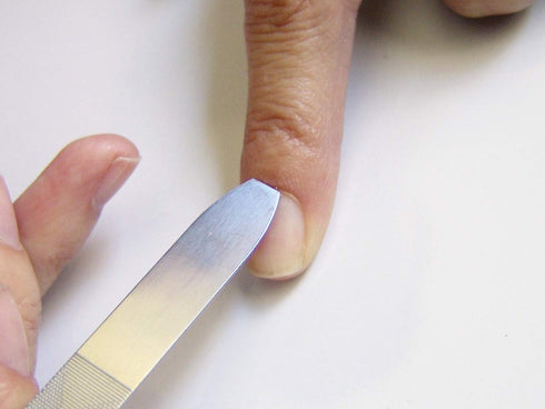 SEKI EDGE SS-402 Nail File with Pusher