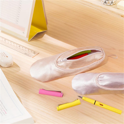 Ballet Dance Shoe Makeup Bag for Little Girls, Ballerina Slipper Pouch, Ballet Gifts in Pink (2)