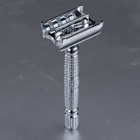 VIKINGS BLADE Double Edge Safety Razor for Men + 5 Swedish Steel Blades + Luxury Case