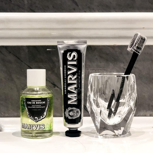 Marvis Strong Mint Mouthwash Concentrate - 4.1 Fl Oz