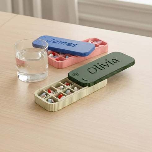 LUJU STUDIO 7 Personalized Weekly Pill Organizer with Custom Name, Travel Size Day AM PM Pill Box with Lid, Medication