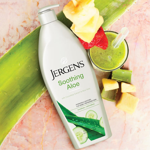 Jergens Soothing Aloe Refreshing Body Lotion - Aloe Vera Body and Hand Moisturizer, 21 Fl Oz