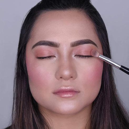 Klara Cosmetics Contour Bronze Blush and Highlight Palette, Makeup Palette with Matte and Shimmer, Mistress