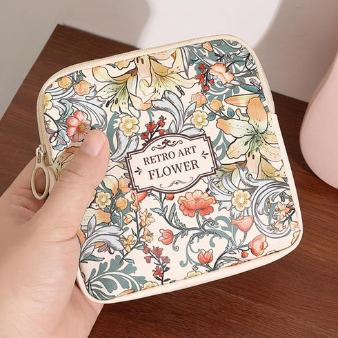OULIGET Sanitary Napkin Storage Bags,Portable Menstrual Cup Nursing Pad Tampon Storage Pouch,Leather Oil Painting