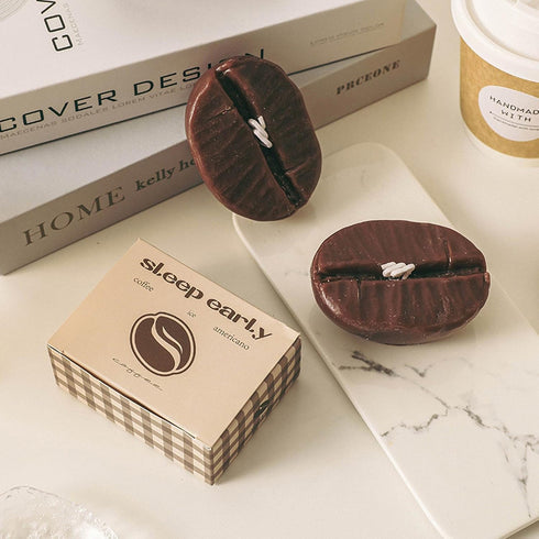 T-shin Candle,80G Coffee Bean Shaped Scented Handmade Lovely Coffee Aroma Soy Wax Decorative Candle for Table Photo