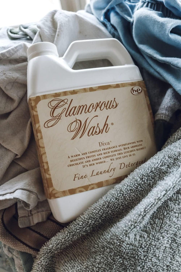 Tyler's Diva Glam Wash Laundry Detergent, 32 Fl Oz, Pack of 1, ILIOS Packaging