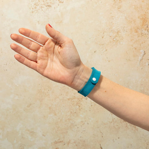 Cliganic Mosquito Repellent Microfiber Bracelets, 20 Pack for Adults and Kids, DEET Free Wristbands