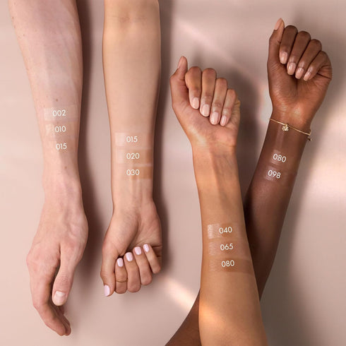 Catrice Soft Glam Filter Fluid, Luminous Makeup Base & Highlighter, Vegan & Cruelty Free (02 | Fair)