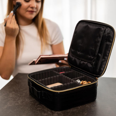 Not Made In China Makeup Bag Travel Organizer, Small Crocodile Cosmetic Case with Adjustable Dividers for Beauty Artists