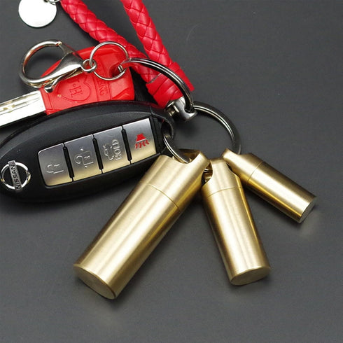 Brass Seals Bottles Keychain, Portable Waterproof Pill Case Key Chain, Mini Canister for Outdoor Camping
