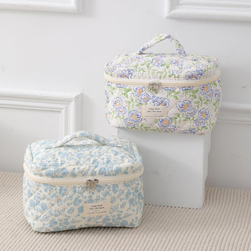 Large Travel Quilted Makeup Bag for Women, Floral Cotton Cosmetic Bag, Aesthetic Floral Toiletry Organizer