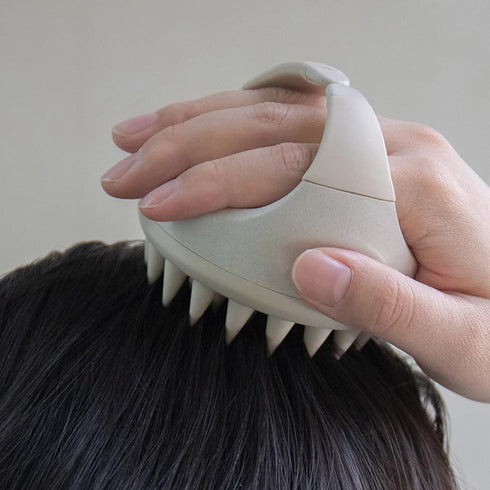 Scalp Massager Shampoo Brush, Soft Silicone Scalp Scrubber for Wet and Dry Hair (Creamy White)