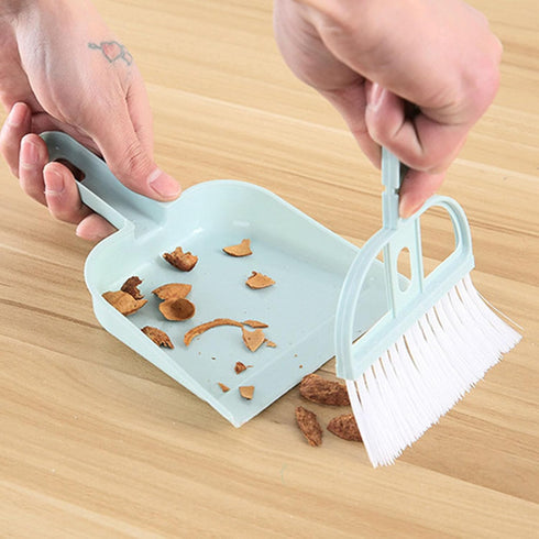 Set, Mini Broom and Dustpan Small PP Desktop Cleaning Brush Portable Handheld Nesting Tiny Cleaning Tool Kit for Desk