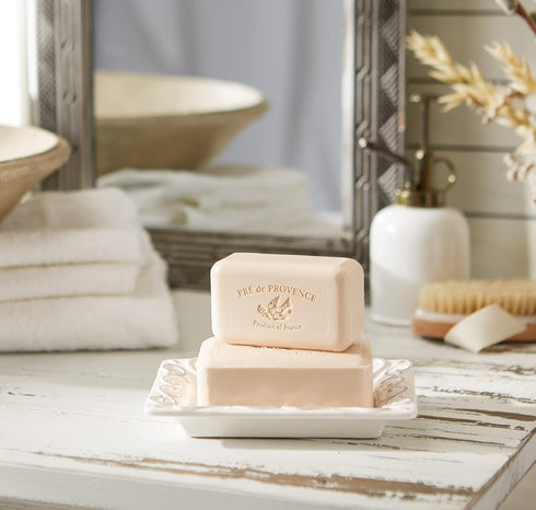 Pre de Provence Artisanal Soap Bar, Coconut, Natural French Skincare, 5.3 Ounce