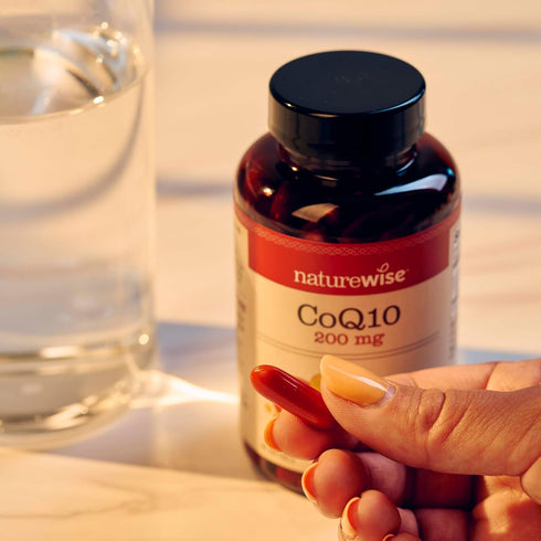 NatureWise CoQ10 200mg Softgels - 30 Softgels | High Potency Ubiquinone Antioxidant for Heart Health + Energy