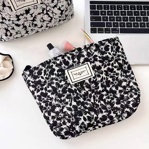 STARDW Floral Cosmetic Bags, Large Capacity Makeup Bag for Women and Girls, Canvas Makeup Organizer Pouch