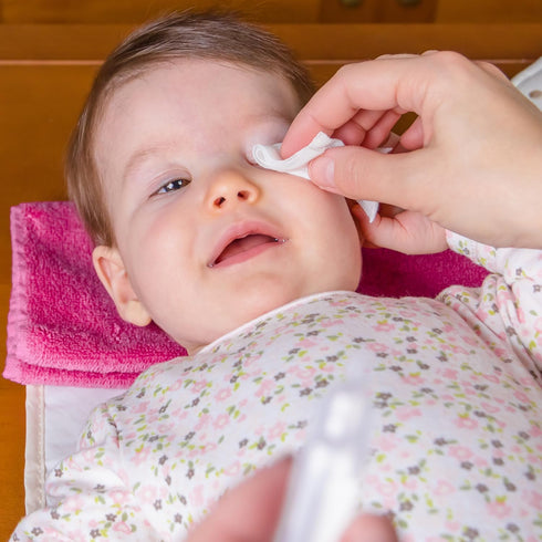 Natural Essentials Recommended (30 Count) Lil' Peepers Baby Eye Wipes and Eyelid Cleanser, Preservative-Free