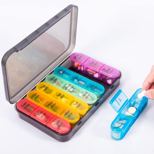 Daviky 7 Day Pill Organizer, Daily Pill Box 3 Times a Day, Weekly Medicine Cases for Vitamins and Medication