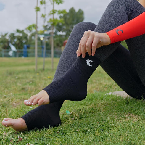 Cannon Sports Ankle Brace Compression Sleeve for Achilles Tendonitis, Plantar Fasciitis, Joint Pain Relief Socks (Pair) (Black, Large)