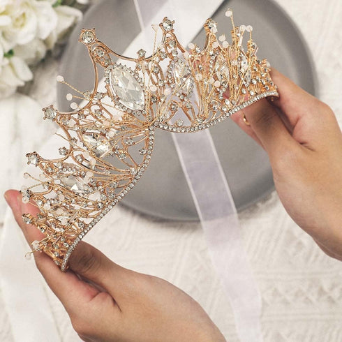 Unicra Wedding Crowns and Tiaras, Silver Flower Rhinestones Costume Queen Crown for Women and Girls