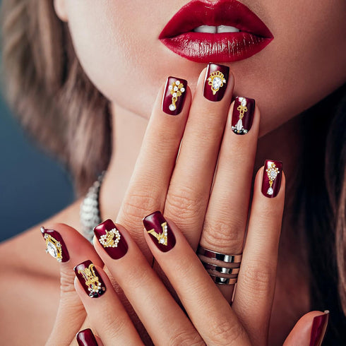 Maitys 54 Pieces Gold Nail Charms, Rhinestones Heart Nail Charms, Alloy 3D Dangle Nail Jewelry for Christmas Nail DIY