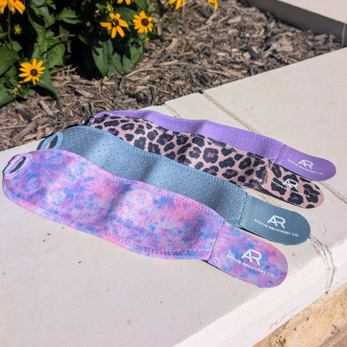 2-Pack Stylish Compression Wrist Wraps and Carpal Tunnel Brace for Women, Fitness, Exercise, Arthritis Pain Relief,