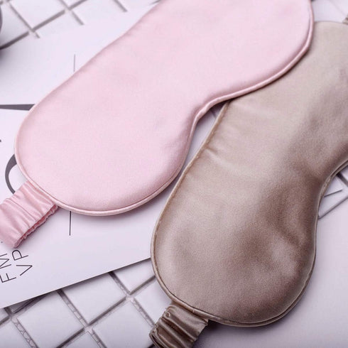 Silk Sleep Mask, Light Blocking Luxury 100% Mulberry Silk Eye Mask with Travel Bag Gift Package