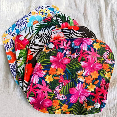 7pcs Reusable Menstrual Pads Set, Including 1 Mini Wet Bag + 6 Washable Cloth Pads for Women