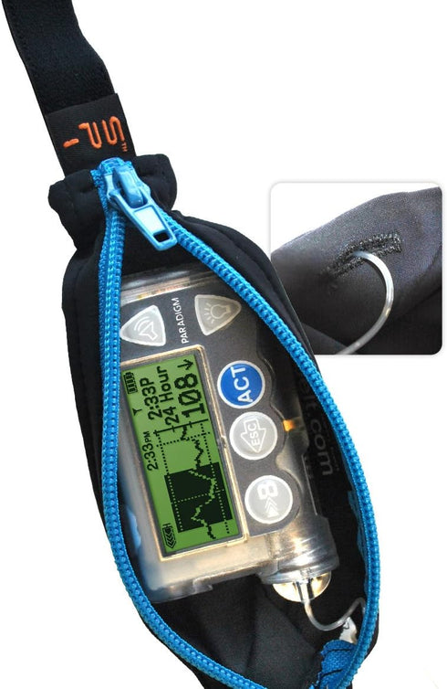 SPIbelt Diabetic Running Belt for Adults, Adjustable Waist, Expandable Insulin Pump Pocket, Black with Black Zipper