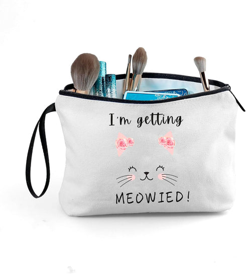 SEAMOON Bride to Be Gifts, Makeup Bags Travel Pouch, Bridal Gifts for Bachelorette Party