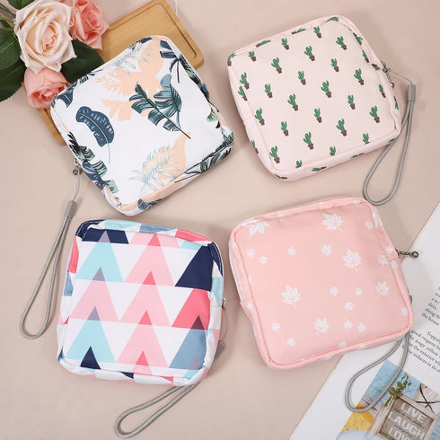 Skrfren 4 Pack Samll Portable Sanitary Napkin Storage Bag, Period Pouch for Purse Sanitary Pad Storage Bag Cute