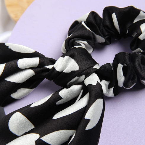 SUSULU Hair Scrunchies for Women, Solid Color Fabric Bobbles, Elastic Hair Ties (Black White)