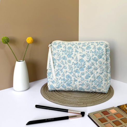 Makeup Bag Large Travel Quilted Cosmetic Organizer, Floral Cotton Coquette Aesthetic Toiletry Bag for Women