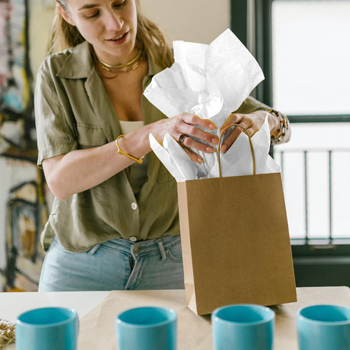 RYKOMO 500 Sheets 15 x 20 Inch White Acid-Free Tissue Paper for Gift Bags, Packaging, and Clothing Preservation