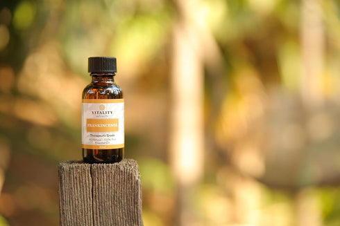 Vitality Extracts Frankincense Essential Oil - 30ml Boswellia Serrata for Aromatherapy, Skin Care, Stress Relief