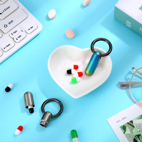 2 Pieces Keychain Pill Holder, Tiny Keychain Medication Container, Waterproof Pill Case for Men Women Travel