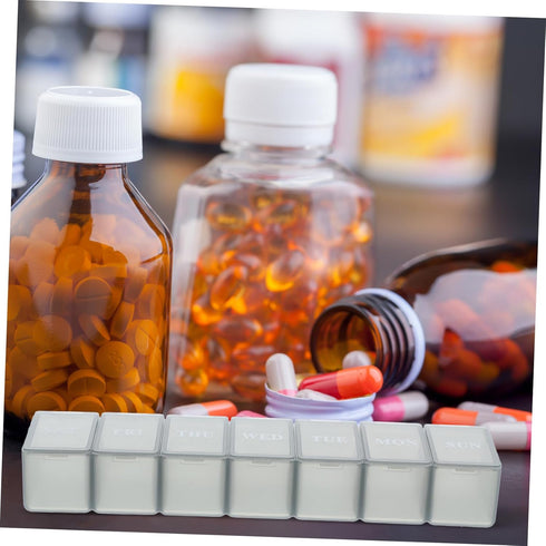 Portable Weekly Pill Organizer for Travel Medicine Kit
