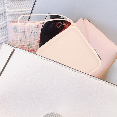 Silicone Period Pouch Wristband for Teen Girls Portable Sanitary Napkin Storage Bag with Zipper Compact Tampon Holder