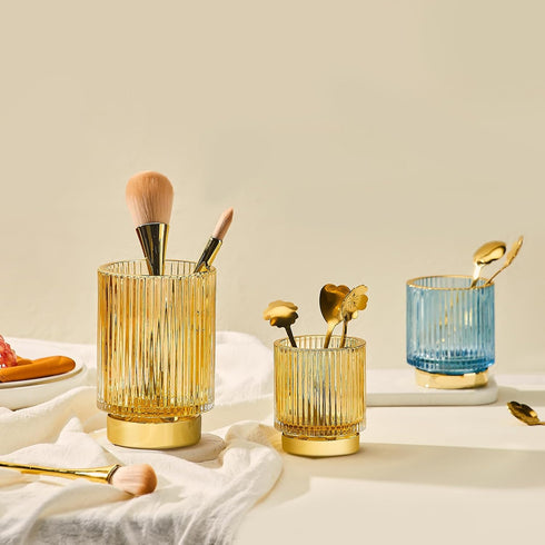 Makeup Brush Holder: Toothbrush Holders, Crystal Makeup Organizer, Small Retro Desktop Storage for Eyeliners