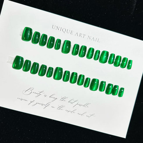 St. Patrick’s Day Green Press on Nails, Shiny Cat Eye Short Square False Nails with Glitter Designs