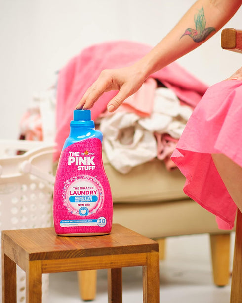 Stardrops - The Pink Stuff - 32oz Pack of 2 Miracle Laundry Sensitive Non Bio Liquid